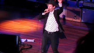 Beck "Hell Yes (Ghettochip Malfunction)" Live @ The Ryman Auditorium 7/15/14 (720p)