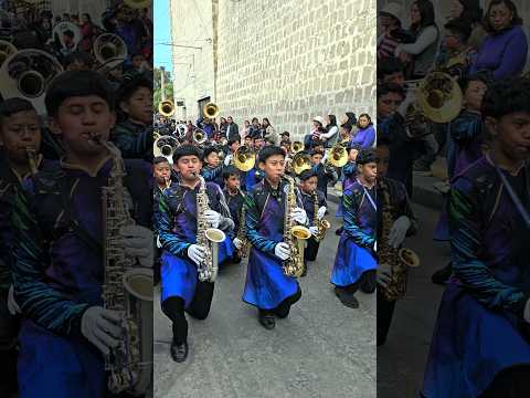 Nueva Visión Marching Band de San Francisco El Alto en el Festival de Bandas ESFAQ Quetzaltenango.