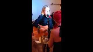 Ruby sings Tin Star by Lindi Ortega