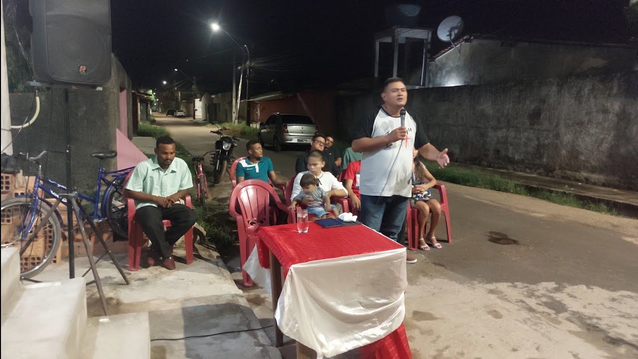 pregando o evangelho da salvação na rua 📖🎤🔥