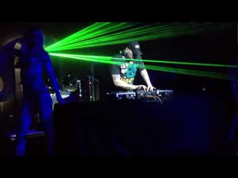 Axel Coon live @ Mona Club (Moscow) 30.03.2013 - Posse (Tee Bee Mix)