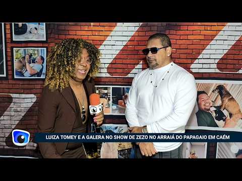 Luiza Tomey e a galera curtindo o show de Zezo Potiguar no Arraiá do Papagaio em Caém