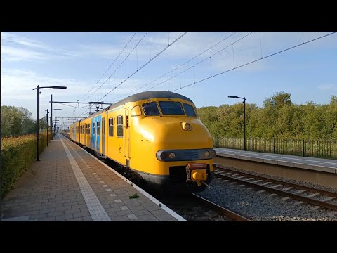 Plan V komt door Grou-Jirnsum! // Dutch museum stock Plan V passby, 14-5-2022!