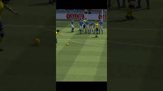 フリーキック中のえげつない反則 #efootball #イーフト #soccer
