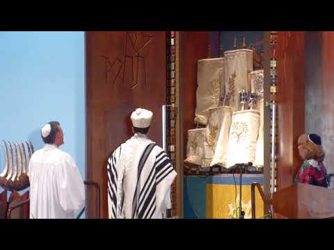 Eitz Chayim (Isaacson) | Cantor Marcus Feldman, Aryell Cohen, and the Sinai Temple Choir