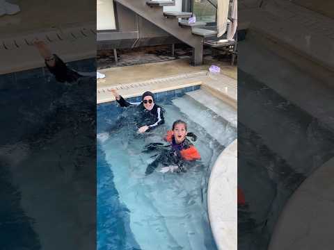 راما ما بتعرف تسبح!!