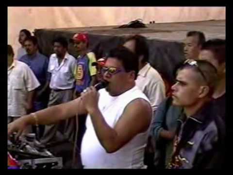 El gigante CONDOR en vivo en la merced embrujo de cumbia