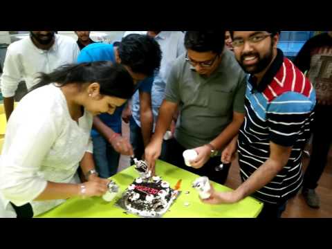 Devesh's Bday Cake cuttin (25th Nov'16)! Ashutosh rubs cake!