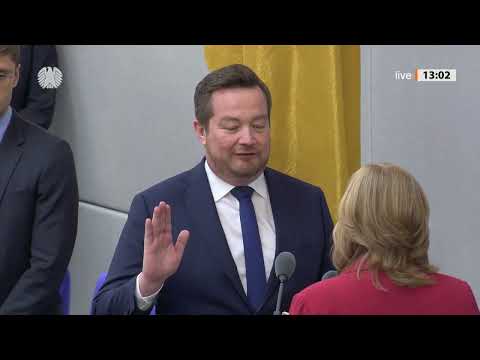 Video Thumbnail: Uli Grötsch als Polizeibeauftragter des Bundes vereidigt