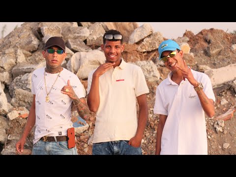 FILHO DO PAI - VULGO BLACK - MC CLYDE & MC SAMUKA SR ( DJ SAMUKA SR )