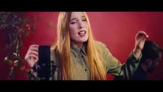 Noonie Bao - Pyramids - Acoustic live video