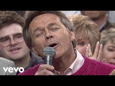 Danny Gaither - Something Beautiful / Let's Just Praise the Lord (Medley)...