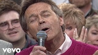 Danny Gaither - Something Beautiful / Let&#39;s Just Praise the Lord (Medley)...