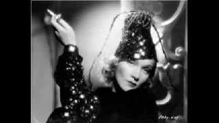 Musik-Video-Miniaturansicht zu Mein Mann ist verhindert Songtext von Marlene Dietrich