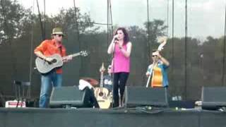 Patty Griffin - Mil Besos at ACL