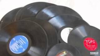 Leonard Nimoy - If I Had A Hammer