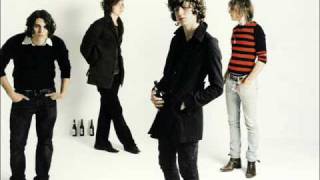 The Kooks - She Moves In Her Own Way