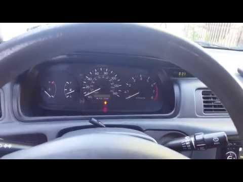 Toyota Camry Won't Stay On! Quick Fix using Carburetor Cleaner!