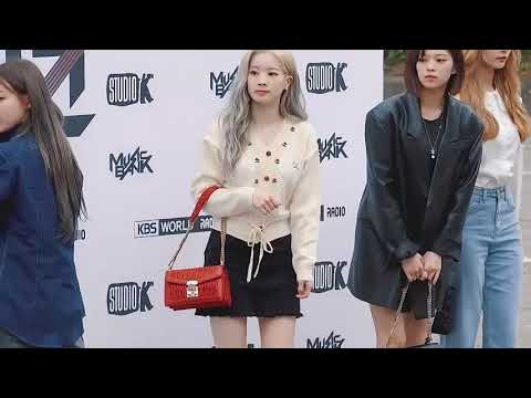Twice Tzuyu KBS MUSIC BANK Arrival 190927
