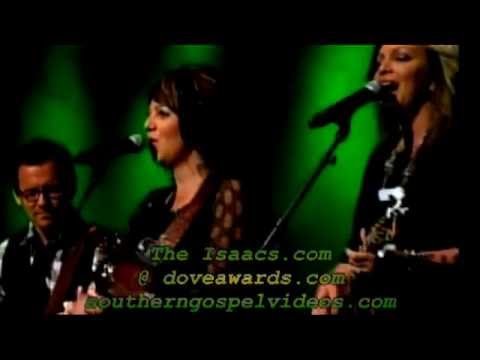 The Isaacs - Walk On @ Dove Awards!