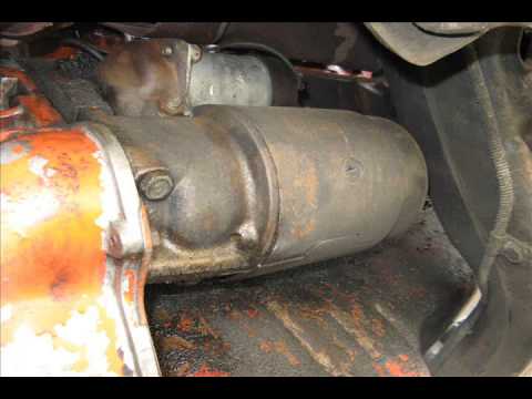 How to Remove the Motor from a 70 Chevelle