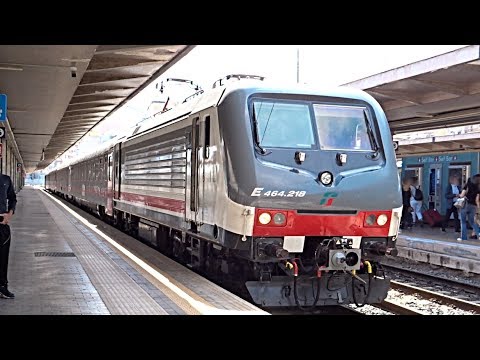 [HD - Treni] E464.218 SUN + Treno Intercity Notte 1961 in sosta a Palermo Centrale!