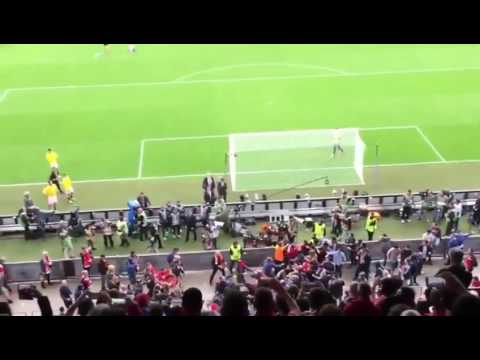 Hooligan riot - Liverpool vs. Sevilla (Europa League Final | 18/05/16)