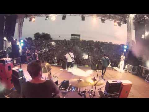 3 Feet Smaller - Lead or Follow, live @ fm4 stage 2014