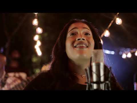 Rosangela - Dios de Milagros (Video Oficial)