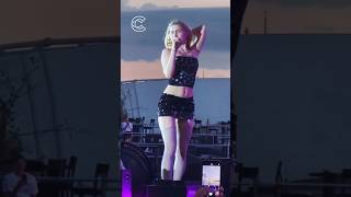 Aleyna Tilki - Nasılsın Aşkta (Live) #aleynatilki #canlı #konser #livemusic