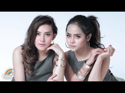 Duo Biduan - Cinta Putih (Official Lyric Video) | Soundtrack Orang Orang Kampung Duku