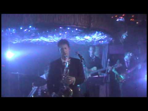 Kitsch Lounge Riot Christmas Special edit