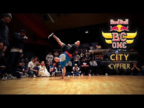 Kiet vs Reyz | Red Bull BC ONE Lausanne Cypher 2016 | Top 16