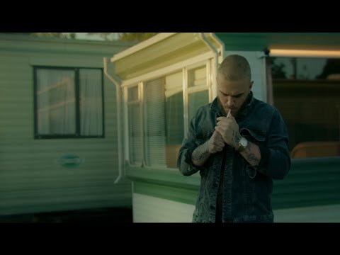 Kacper Pluta - Jesteś Fajna (Official Video)