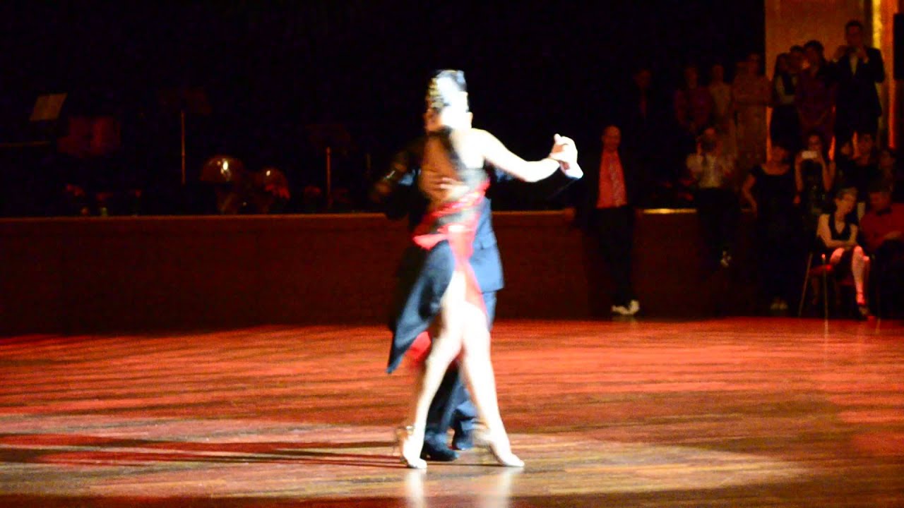 Leonel Mendieta & Natalia Hassan  2/4 - Int. Tango Festival Baden-Baden 2015