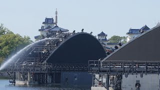 Harmonious barge water jet test