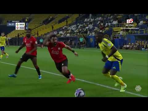 Cristiano Ronaldo abre o placar para o Al Nassr