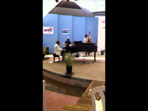 To Lydia With Love - Harold Land Jr.