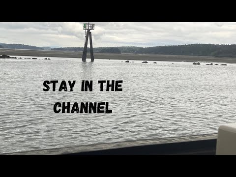 Crabbing in Anacortes via Swinomish channel (Ranger Tug R27 OB)