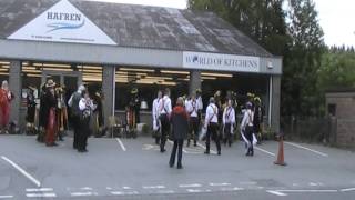 preview picture of video 'Archive: Cardiff Morris dance Eynsham Feathers at Llanidloes, 21st May 2011.'