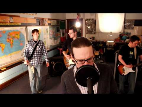 The Walk Ugly - If These Walls Could Talk (Live at Atwater Elementary)
