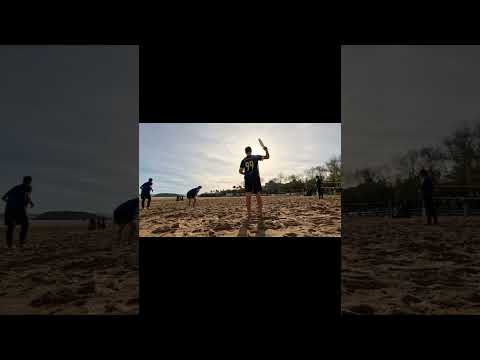 Corocotta Ultimate Frisbee preparando el Campeonato de España mixto playa.