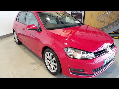 151MO1425 - 2015 Volkswagen Golf Highline 1.6 TDI 110HP Full Leather 14,950