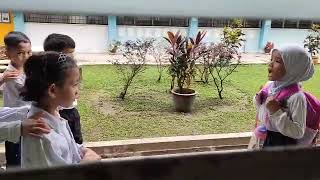 Download lagu Aina Khadijah 6 tahun. Prasekolah seri Iskandar. 😍🤩 Garang adik mp3 Download lagu Aina Khadijah 6 tahun. Prasekolah seri Iskandar. 😍🤩 Garang adik mp3