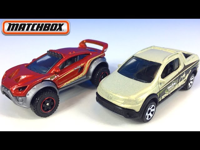 Vídeo relacionado con Mattel - C1817 Matchbox Pack de 5 vehículos del desierto, coches de juguete modelos surtidos