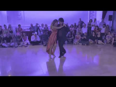 Federico Naveira y Sabrina Masso  -  Flores Del Alma  - Orquesta Alfredo De Angelis