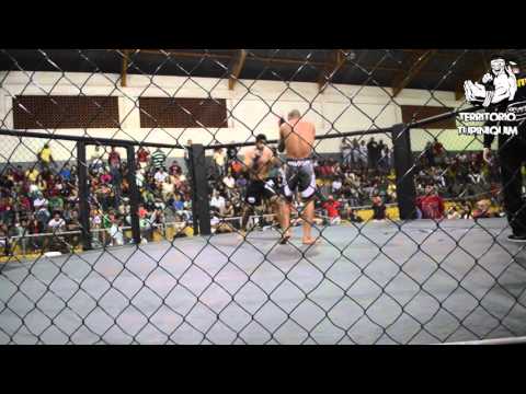 Roggers vs Jonathan - Serra Combate