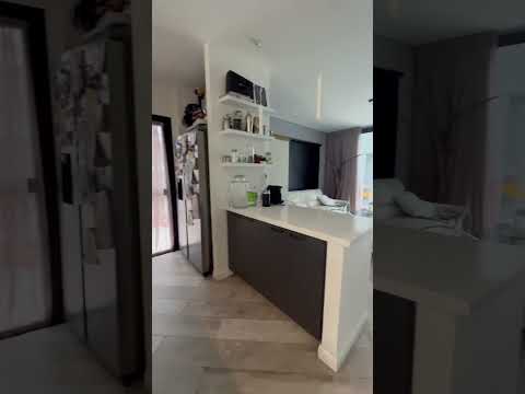 Video de YouTube - Casa en Venta de 5 dormitorios con  Jardín en San Nicolás, Montevideo