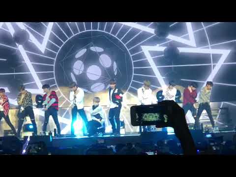 170922 Wanna One in Sg - Never