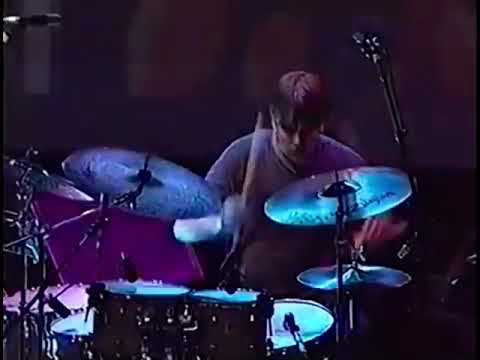 Keith Carlock makes sweet love to Aja - Steely Dan [2003]